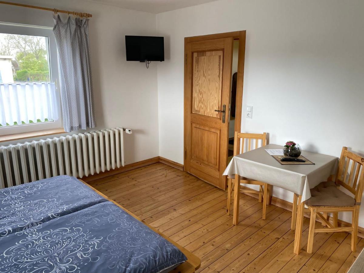 ברנבורג Pension Landhaus An Der Saale מראה חיצוני תמונה