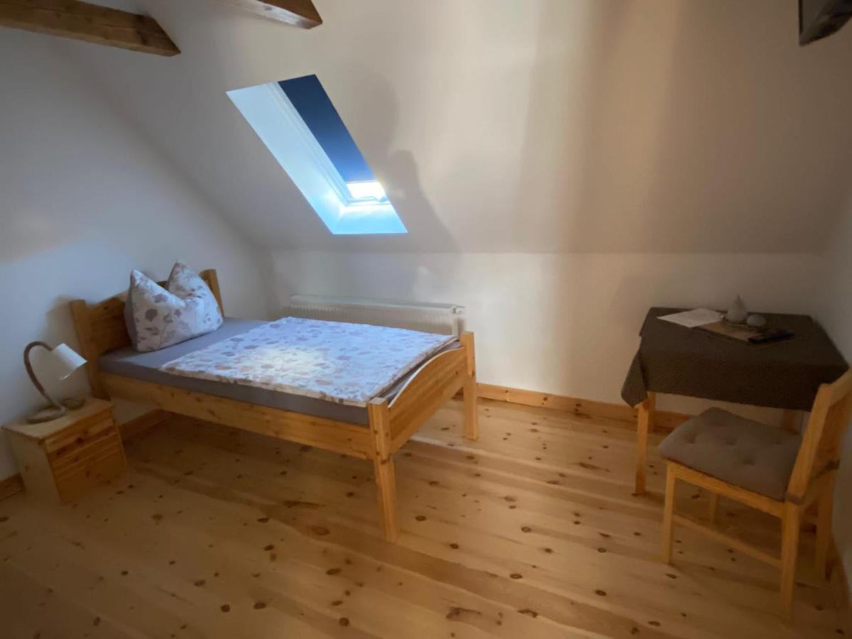 ברנבורג Pension Landhaus An Der Saale מראה חיצוני תמונה